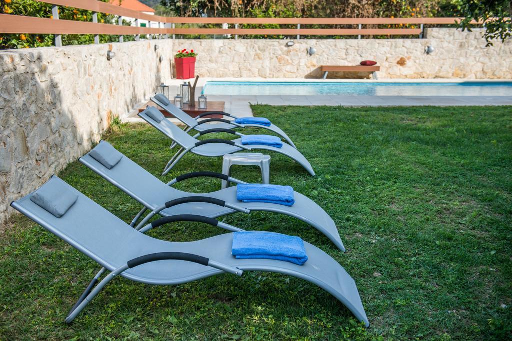 Villa Casa Di Verde Patellari Bagian luar foto