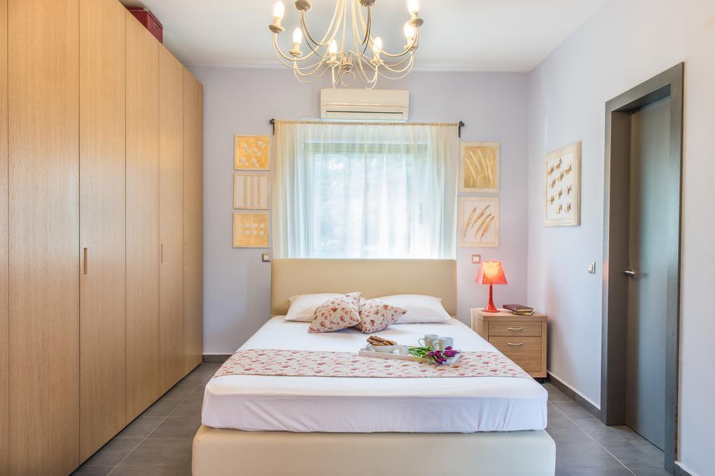 Villa Casa Di Verde Patellari Bagian luar foto